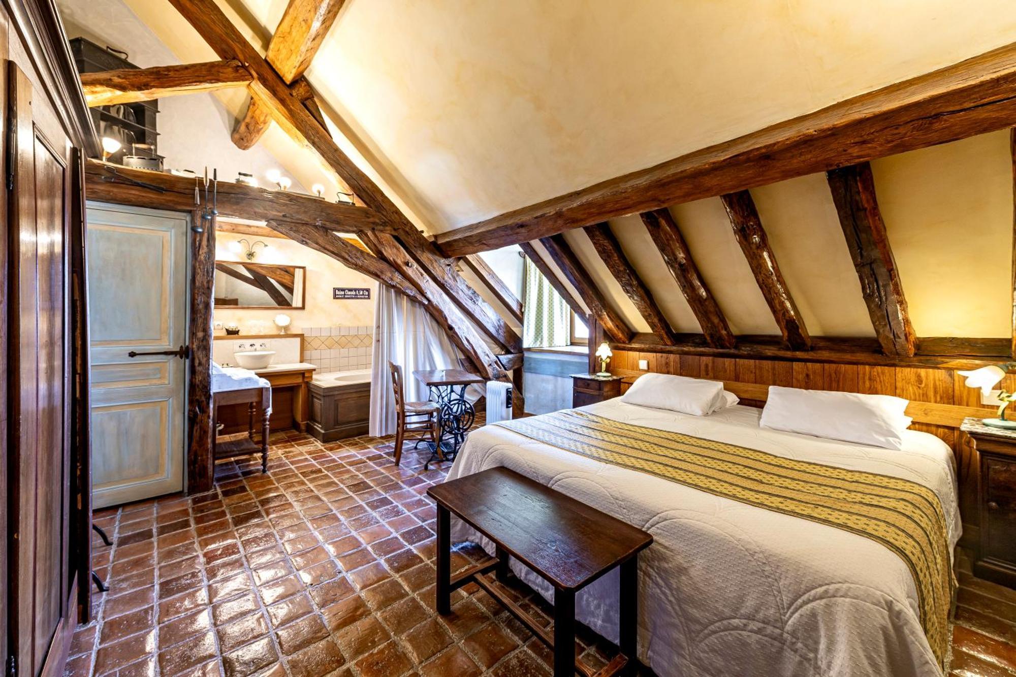 Hotel De La Beursaudiere Nitry المظهر الخارجي الصورة