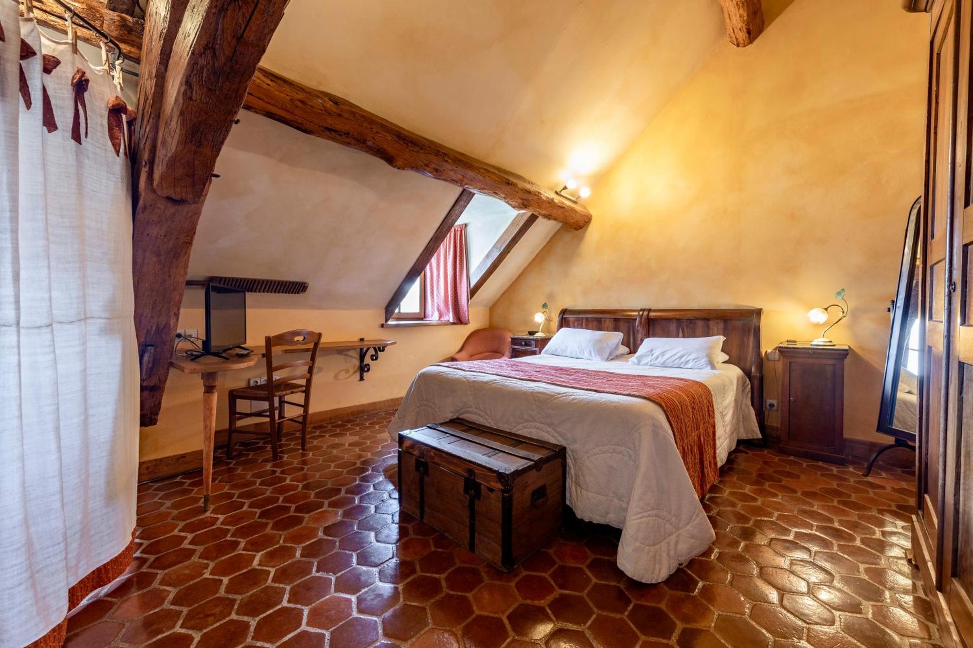 Hotel De La Beursaudiere Nitry المظهر الخارجي الصورة