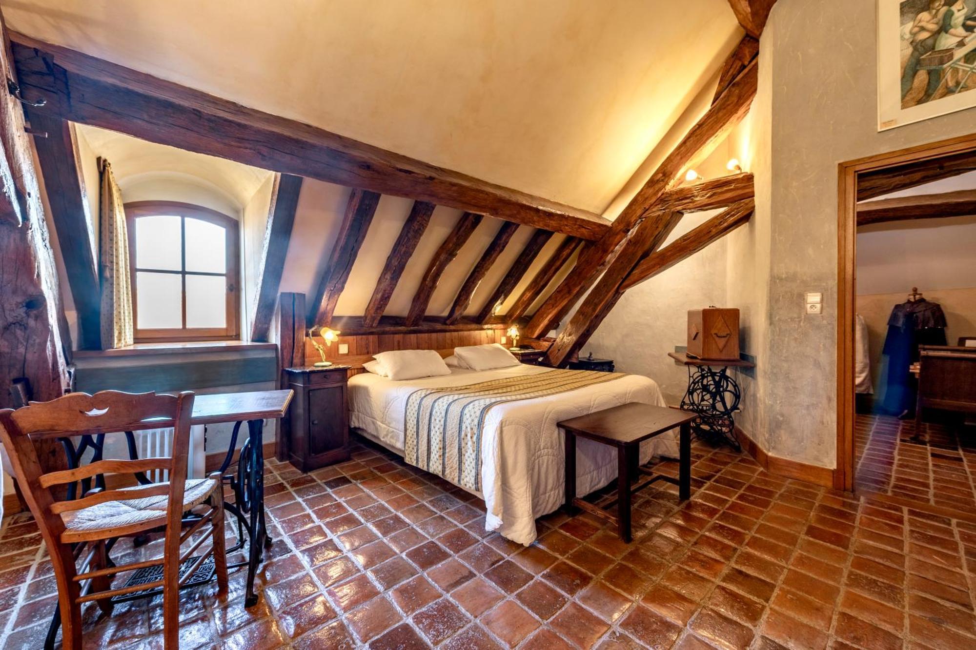 Hotel De La Beursaudiere Nitry المظهر الخارجي الصورة