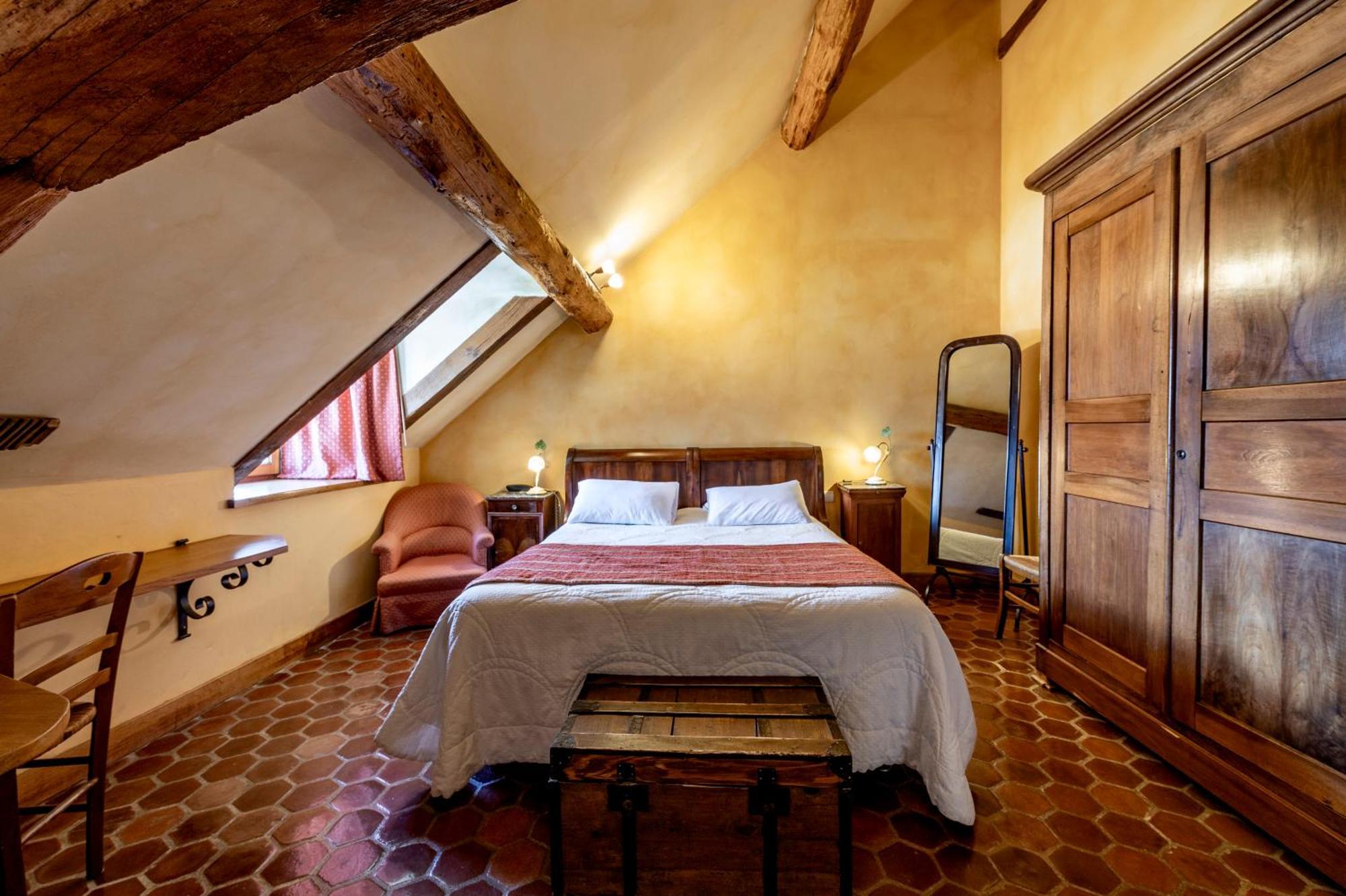 Hotel De La Beursaudiere Nitry المظهر الخارجي الصورة