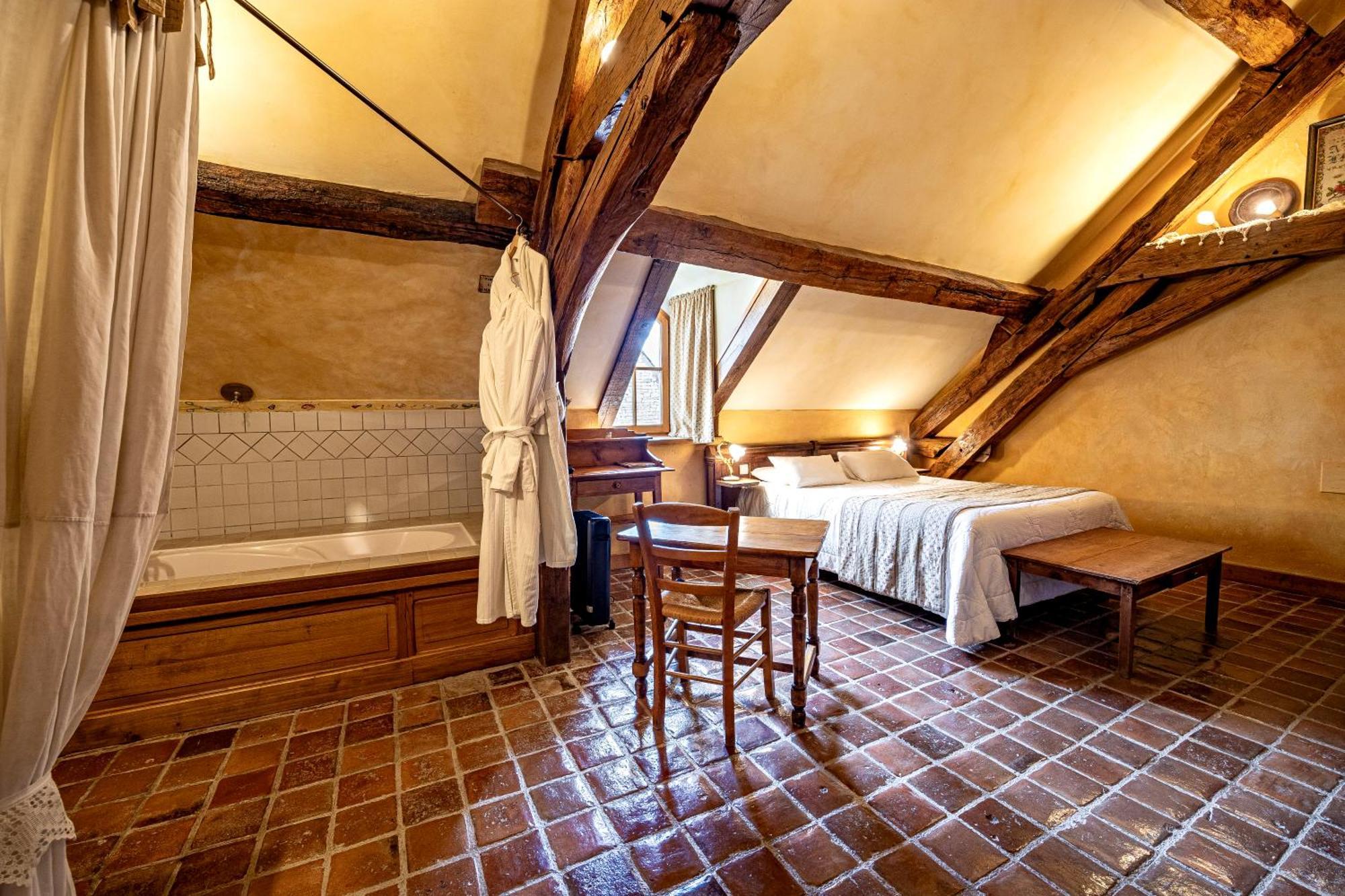 Hotel De La Beursaudiere Nitry المظهر الخارجي الصورة