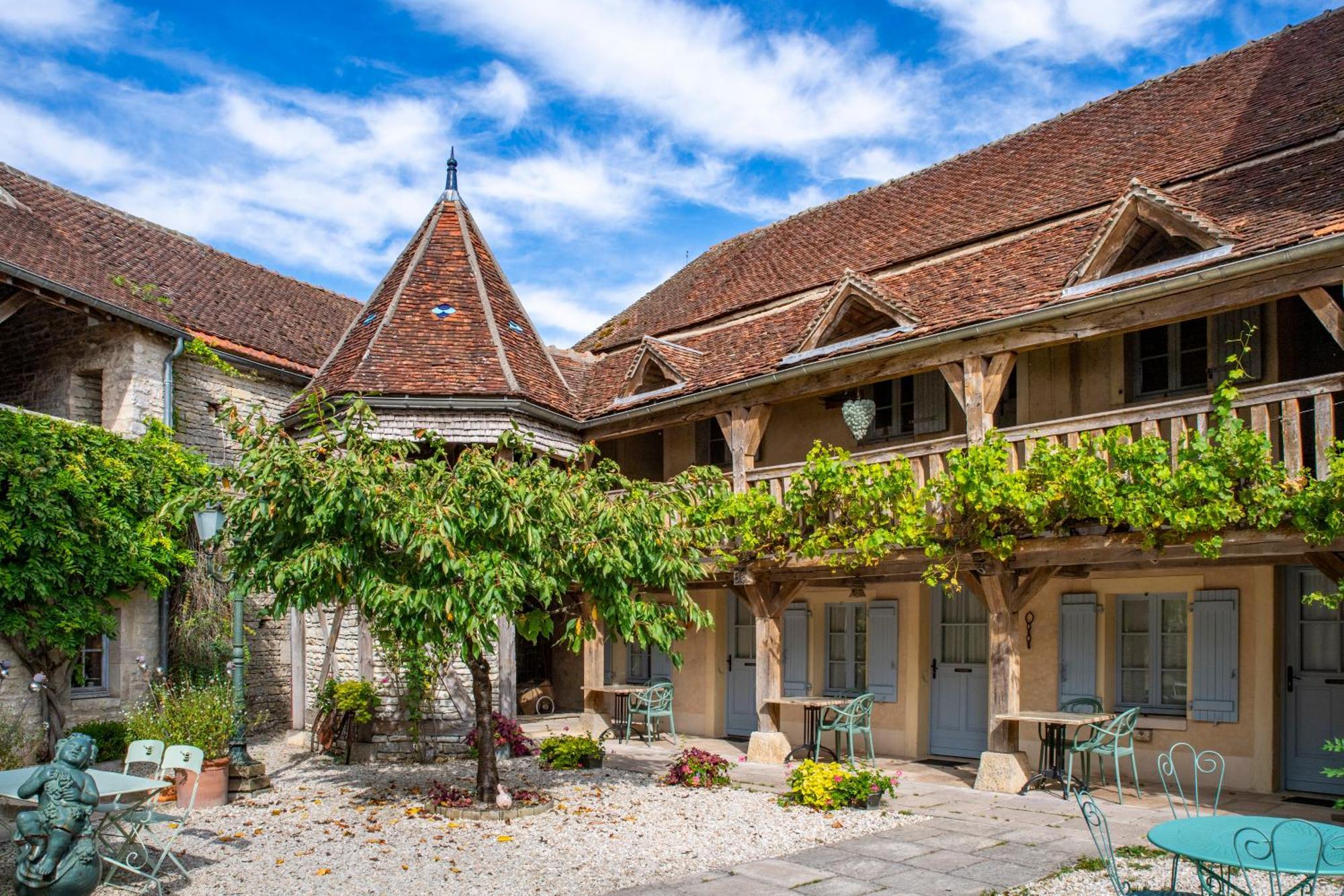 Hotel De La Beursaudiere Nitry المظهر الخارجي الصورة