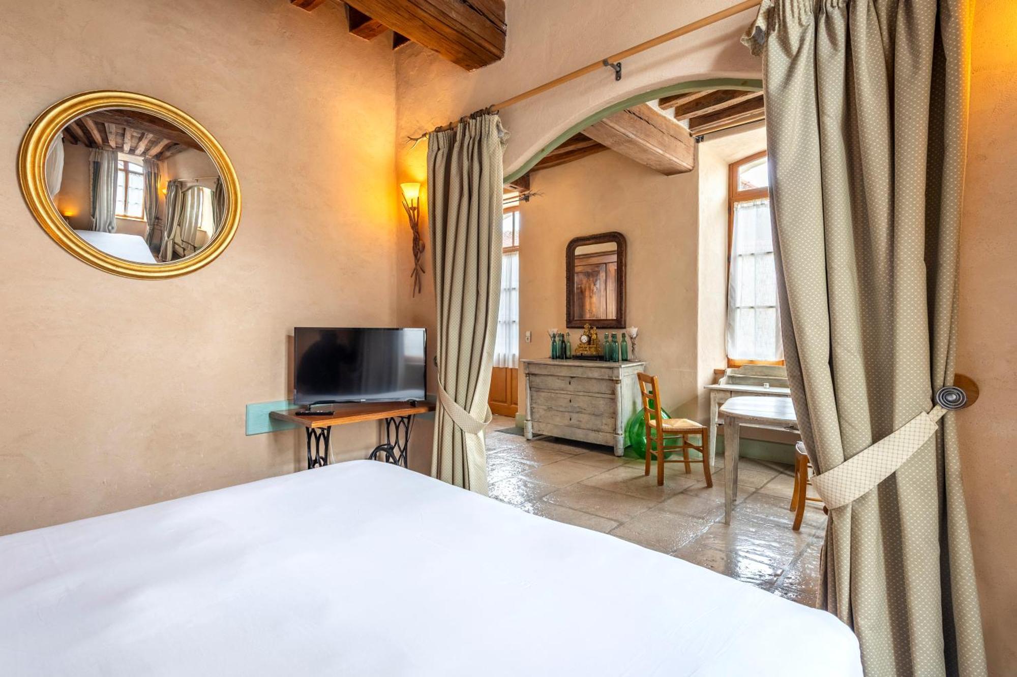 Hotel De La Beursaudiere Nitry المظهر الخارجي الصورة