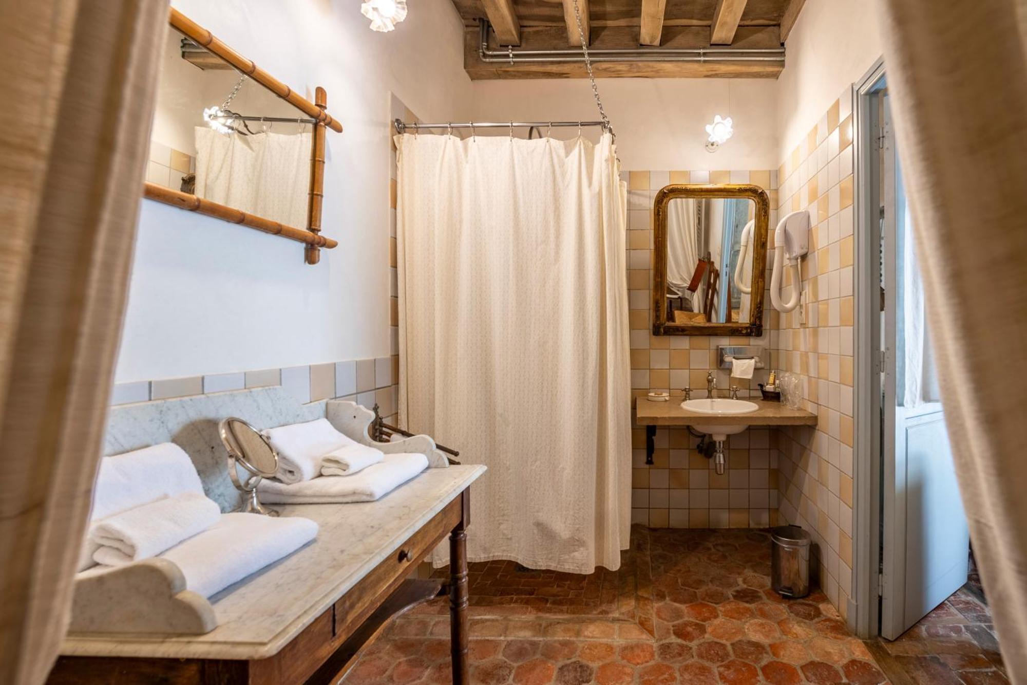 Hotel De La Beursaudiere Nitry المظهر الخارجي الصورة